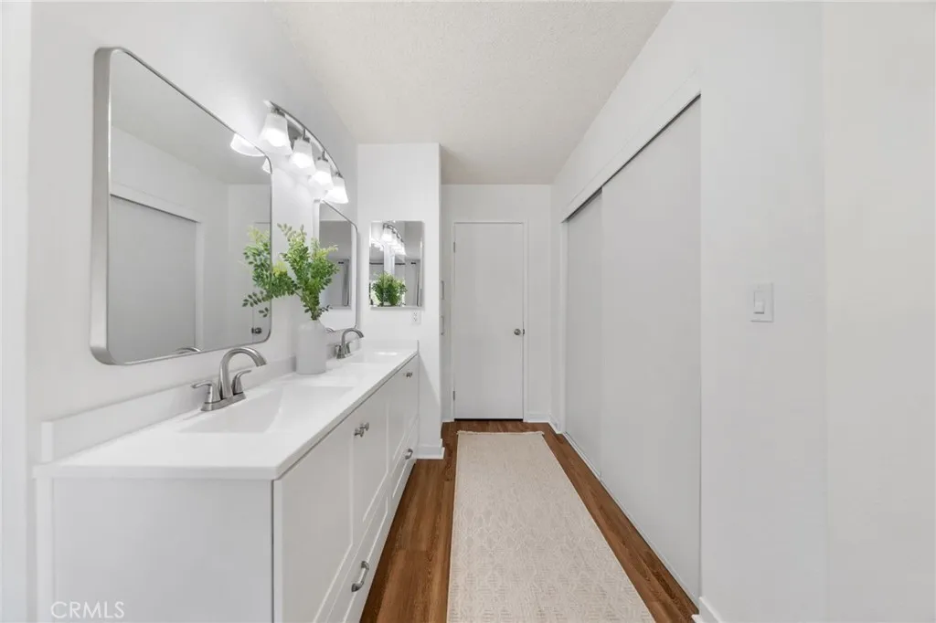 Photo #14: SW26110676 Listing: Photo #14