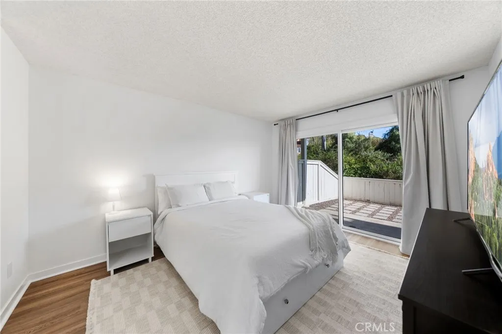 Photo #11: SW26110676 Listing: Photo #11