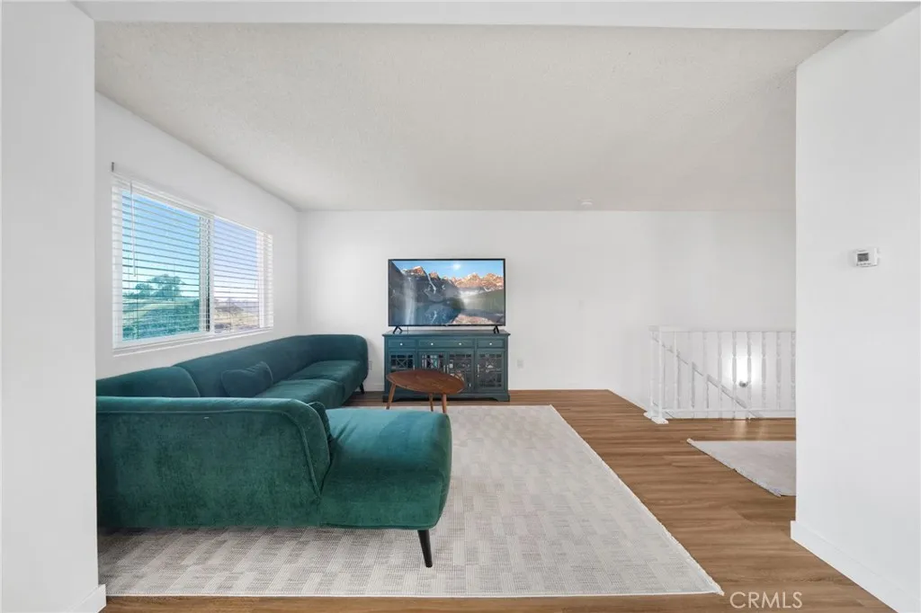Photo #6: SW26110676 Listing: Photo #6