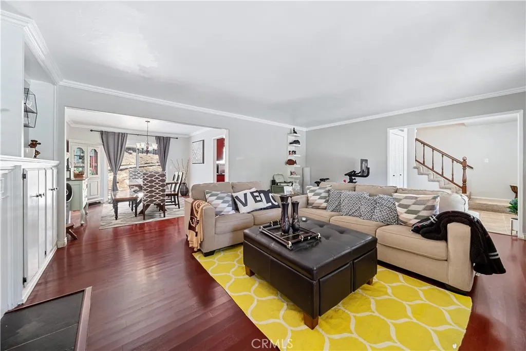 https://cdn.realtyfeed.com/cdn/127/306724379/19fe4d9eacaa69be8bac342650792b88.webp