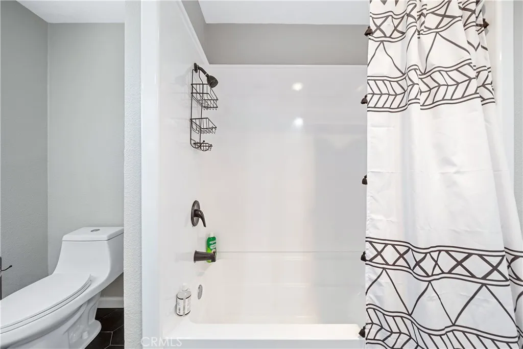 https://cdn.realtyfeed.com/cdn/127/306724379/a78ba4a946edc52df5895f0558a5c21b.webp