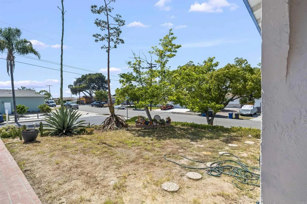 https://cdn.realtyfeed.com/cdn/127/306724399/1ae9ee7c167ee560be836ea0ce12aeec.webp