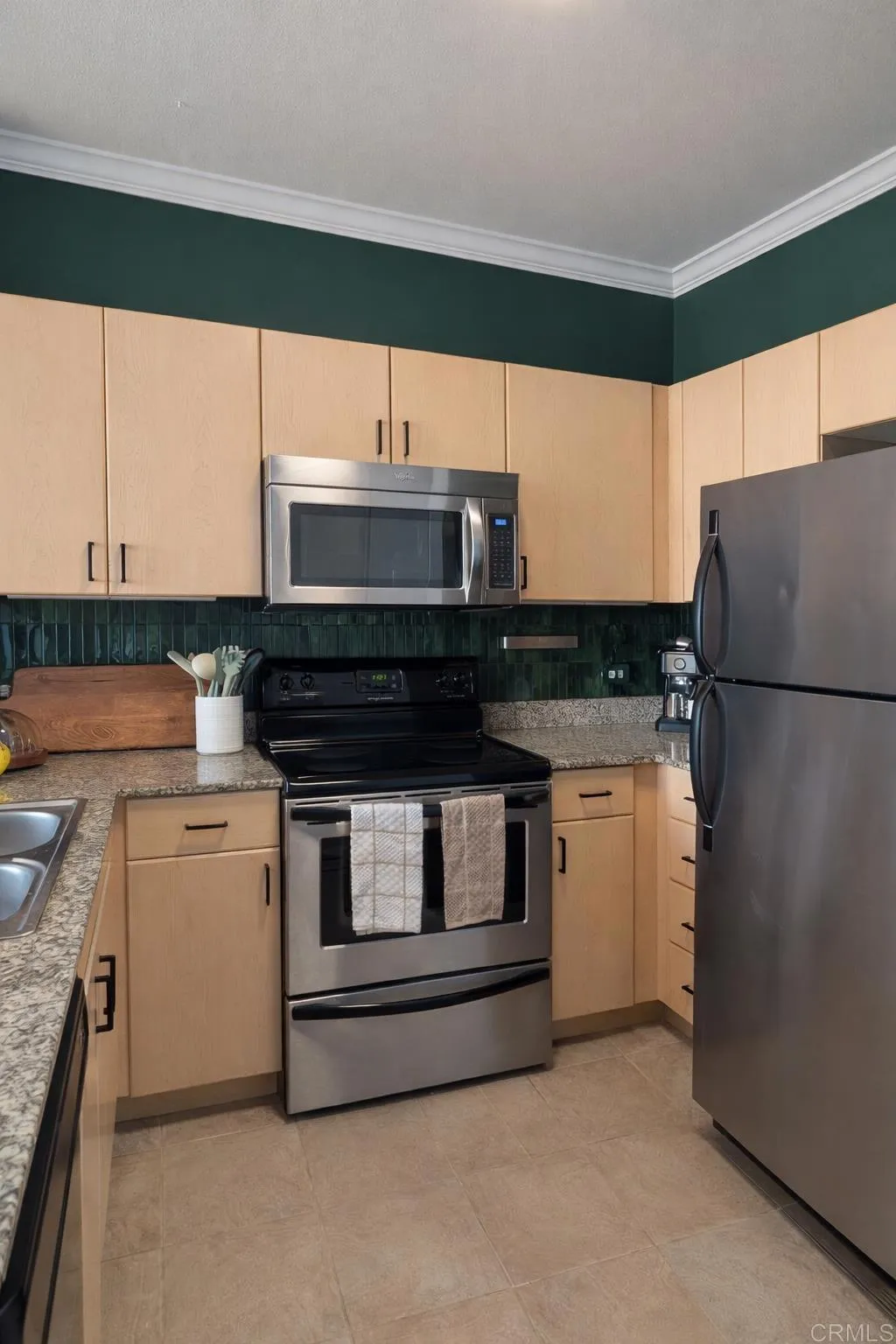 https://cdn.realtyfeed.com/cdn/127/306724413/1b05c58c51c58c1dd54249e6a5bf82c1.webp