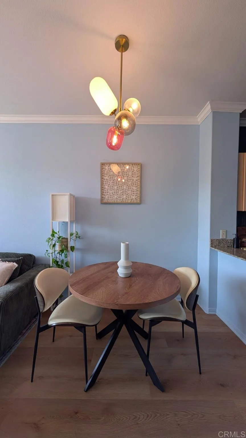 https://cdn.realtyfeed.com/cdn/127/306724413/b75f37bcce151883b00799d68662933d.webp