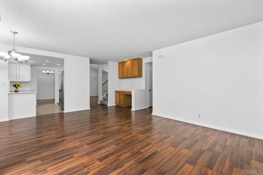 https://cdn.realtyfeed.com/cdn/127/306724414/28a184af848fc7d5bf4c295ca4200f6f.webp