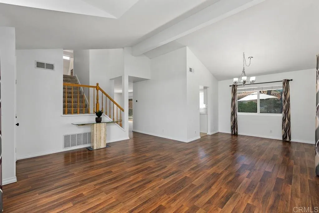 https://cdn.realtyfeed.com/cdn/127/306724414/386175dc471380f9ab29a7e3865f522f.webp