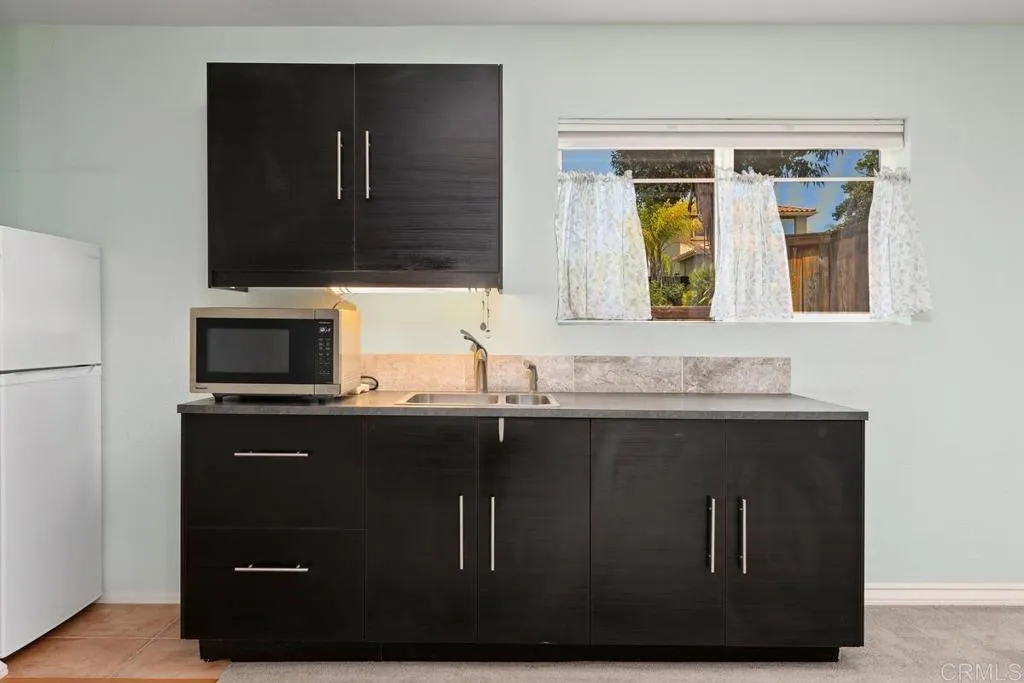 https://cdn.realtyfeed.com/cdn/127/306724414/3c2fa5d12e0a656a345c0e57e75777ef.webp