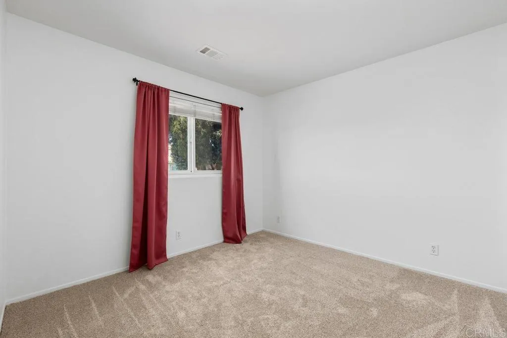 https://cdn.realtyfeed.com/cdn/127/306724414/3f05f3d61f1cd4d83883ccf766a4da47.webp