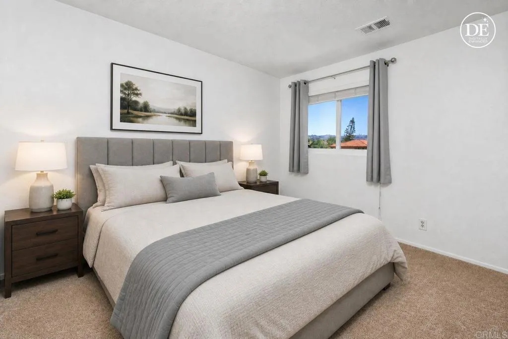 https://cdn.realtyfeed.com/cdn/127/306724414/d1450c4dfaf3a4d7a4c78366697ab7e2.webp