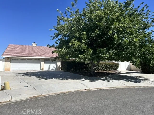 Apple Valley, CA 92307