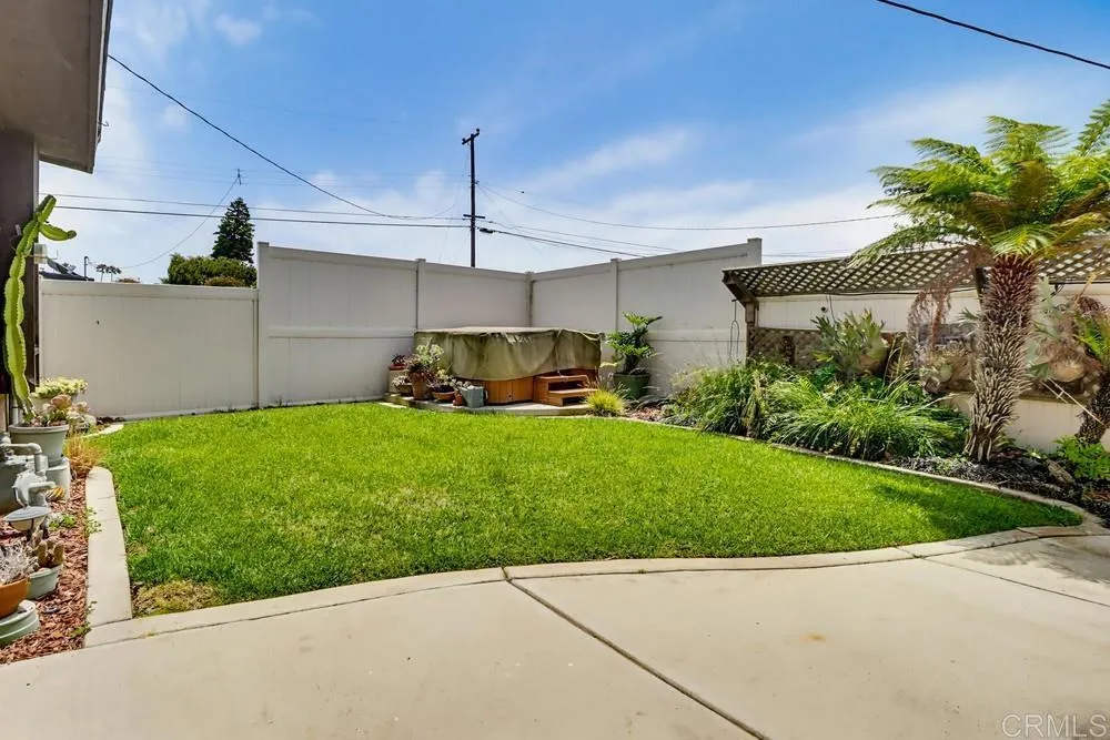 https://cdn.realtyfeed.com/cdn/127/306724443/2a820540a396e7ce556c72c0abe31c68.webp