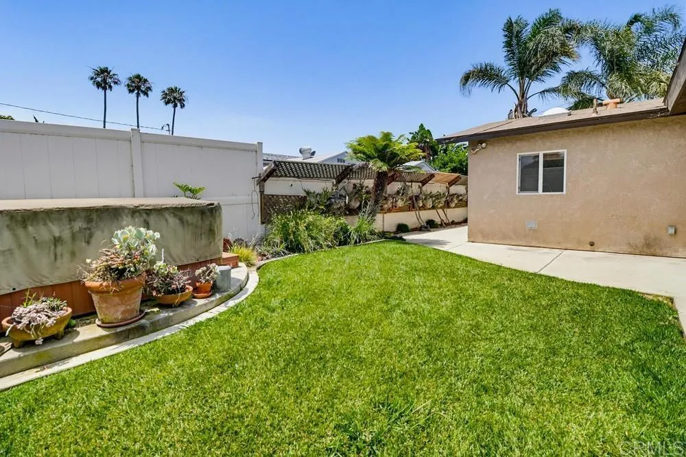 https://cdn.realtyfeed.com/cdn/127/306724443/42856fc2edf2c53ff9536035e6d91b8f.webp