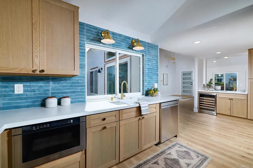 https://cdn.realtyfeed.com/cdn/127/306724451/ef59af8d80b289d8599af73d0338ff60.webp
