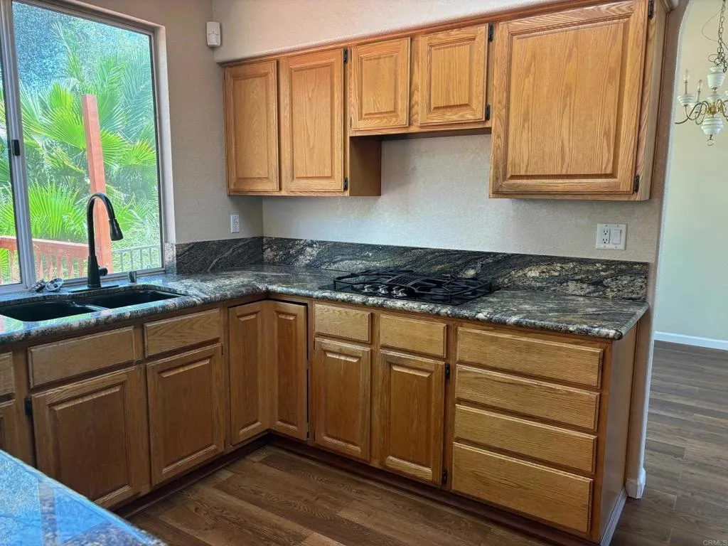 https://cdn.realtyfeed.com/cdn/127/306724453/d4a7787fd39393387f00af76d2ddcb4f.webp