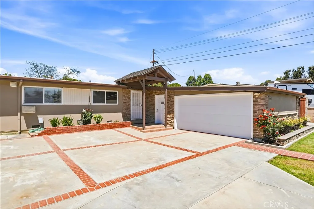 Tustin, CA 92780
