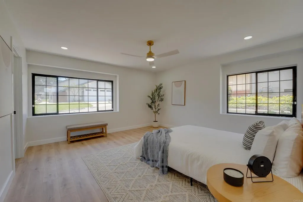 https://cdn.realtyfeed.com/cdn/127/306724479/71d7e1bae8d04bed528fbfd9138f9bf4.webp