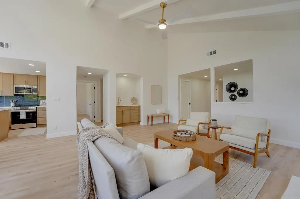 https://cdn.realtyfeed.com/cdn/127/306724479/dfc322a2d5830c5b52b81bafbf242787.webp