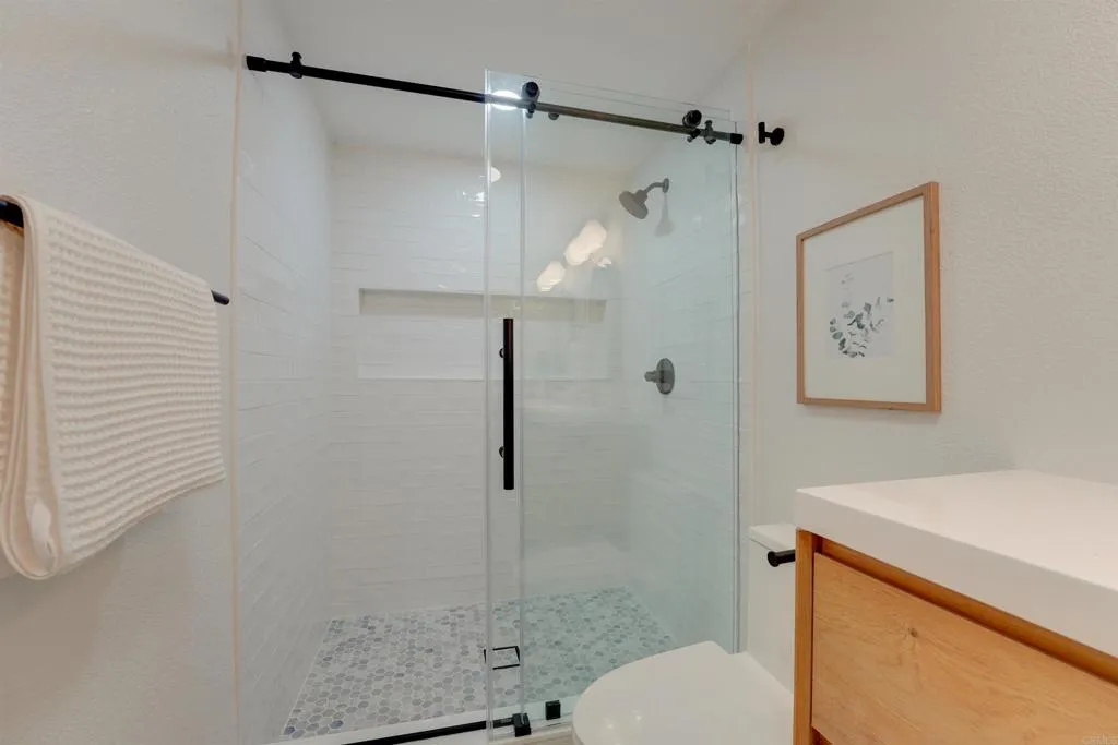 https://cdn.realtyfeed.com/cdn/127/306724479/f331234f7214a9adc4fce8d6e3d8f568.webp