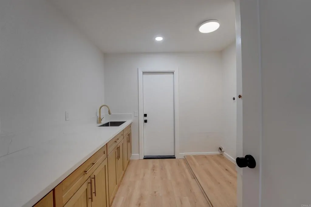 https://cdn.realtyfeed.com/cdn/127/306724479/f773893096a1382ef9af7a4c2ef5f1db.webp