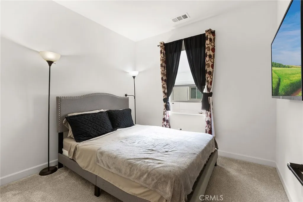 https://cdn.realtyfeed.com/cdn/127/306724483/201abba2f0b5d13f8e2d1bb58a39710c.webp