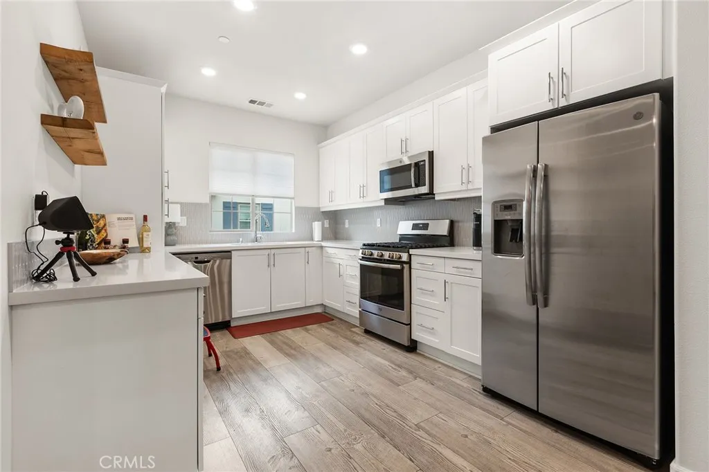 https://cdn.realtyfeed.com/cdn/127/306724483/c7dca3f95c0b1dd981976baca2e66ada.webp