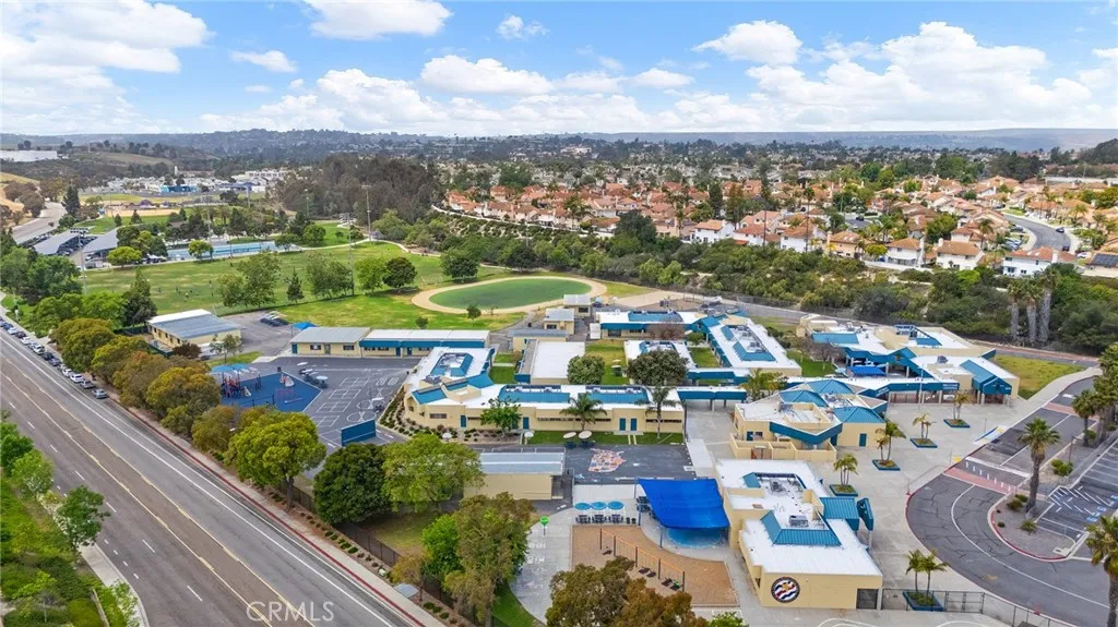 https://cdn.realtyfeed.com/cdn/127/306724483/e1ff3727af237044ca88139b3a428f1a.webp