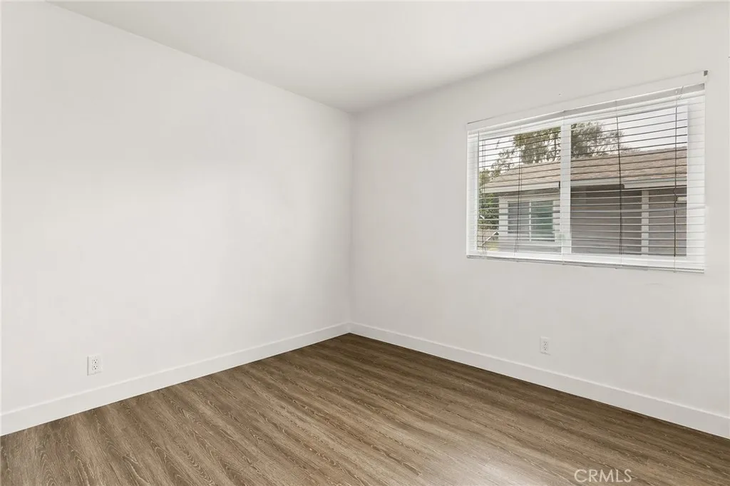 Photo #16: SW26101849 Listing: Photo #16