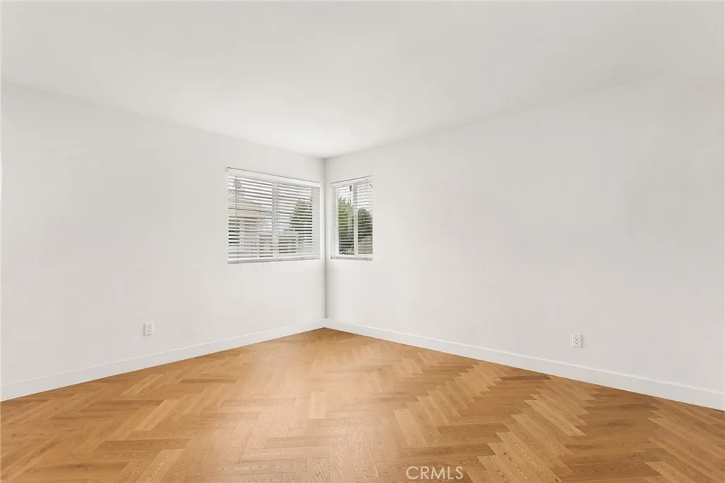 Photo #17: SW26101849 Listing: Photo #17