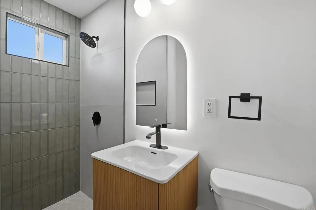 https://cdn.realtyfeed.com/cdn/127/306724534/9892ee8b9482fcce91772217686bdd69.webp