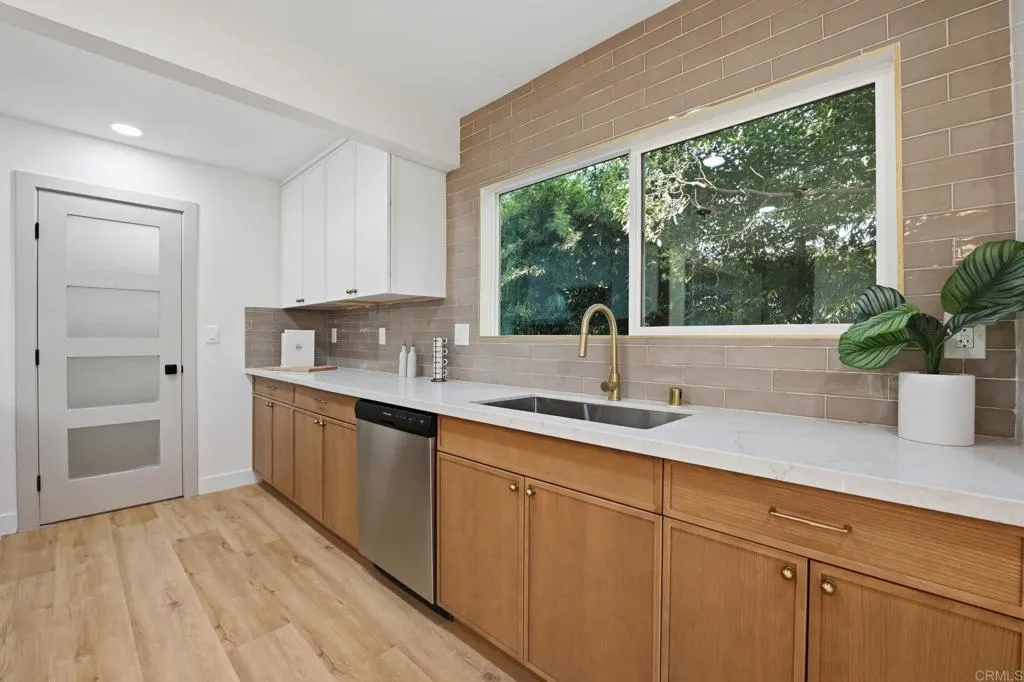 https://cdn.realtyfeed.com/cdn/127/306724534/cdead9b44f930cf5c68791bc1e13da72.webp