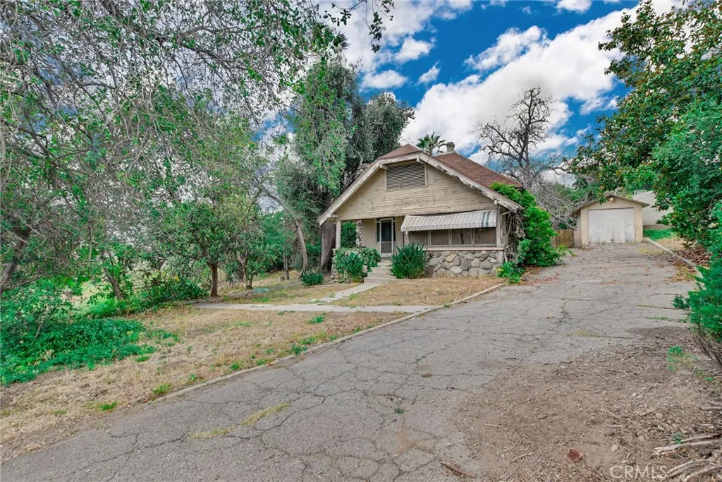 Upland, CA 91784