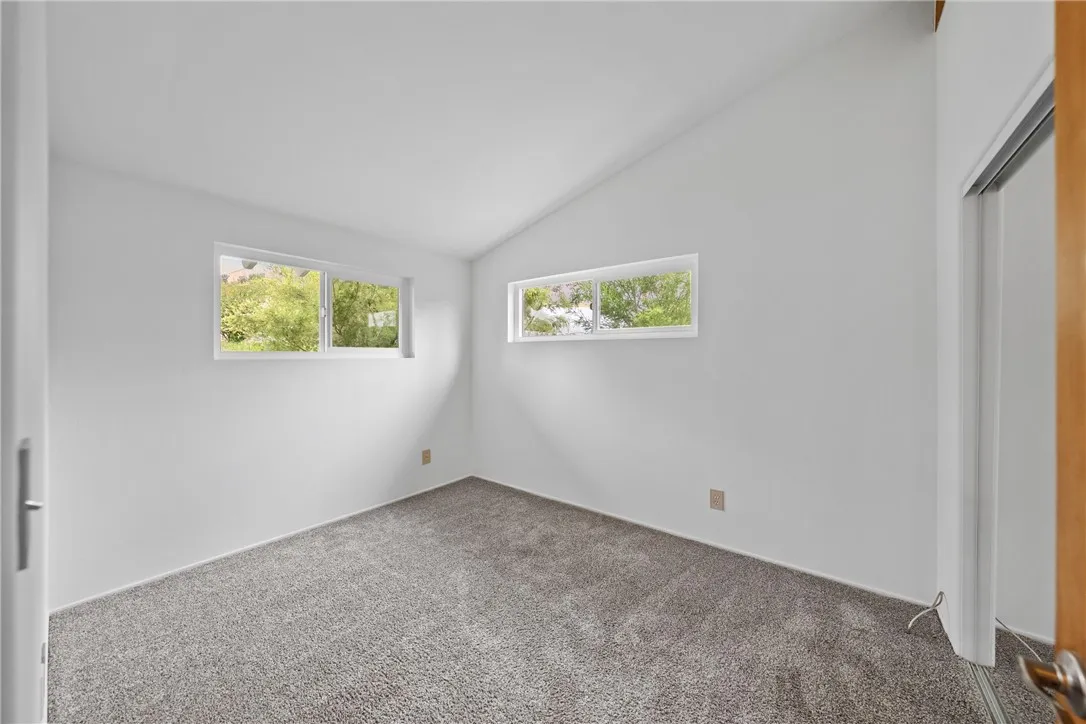 https://cdn.realtyfeed.com/cdn/127/306724546/13e38b7849eab51181f1553b127ae89a.webp