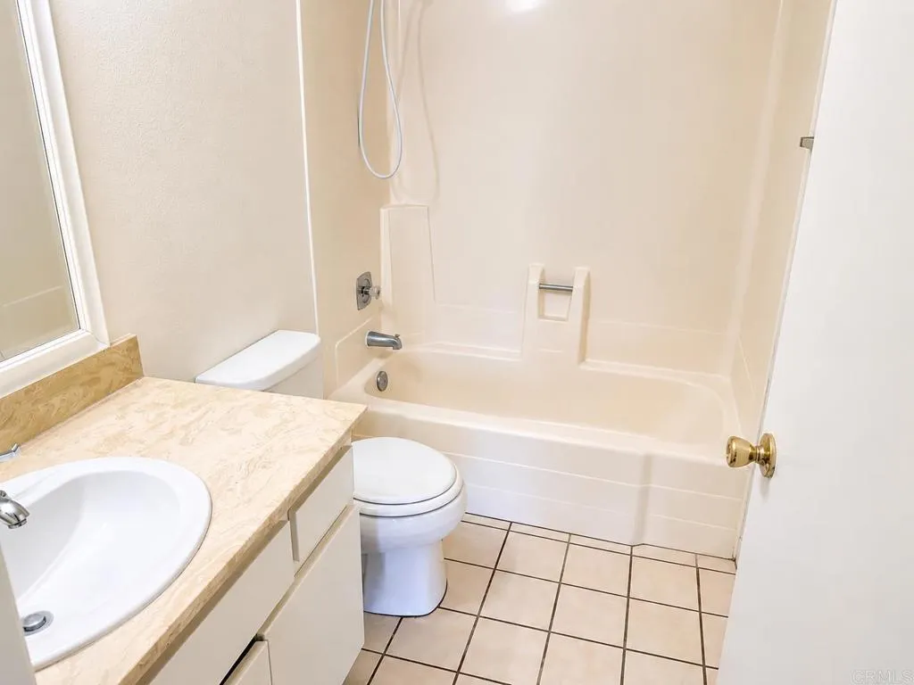 https://cdn.realtyfeed.com/cdn/127/306724582/9346b9d217bd1cead2df52b5587c587f.webp