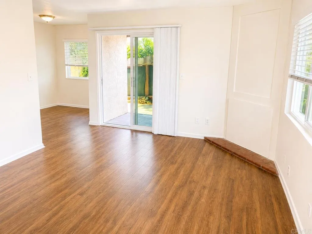 https://cdn.realtyfeed.com/cdn/127/306724582/e297e806335e4ff50f4ebe62f69c02d9.webp