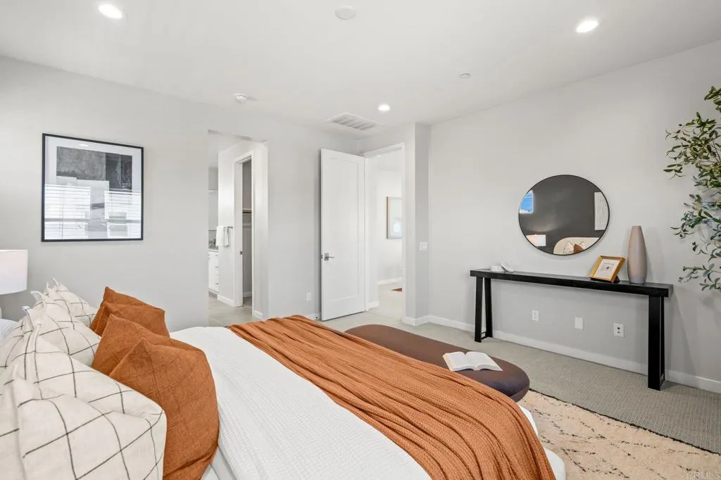 https://cdn.realtyfeed.com/cdn/127/306724621/9b79f667599d2100c71d86ffebe57687.webp