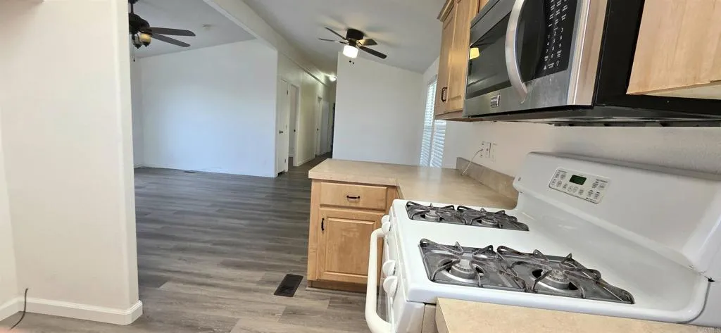 https://cdn.realtyfeed.com/cdn/127/306724650/bfa392a17ab8481ccee1e4debb710926.webp
