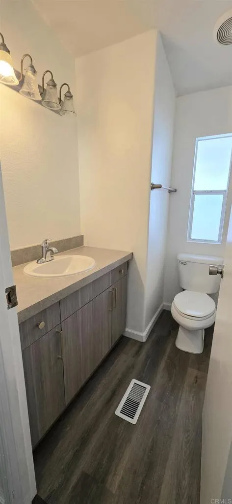 https://cdn.realtyfeed.com/cdn/127/306724650/eb8932d5ee706226c1ba4e51ea9eb408.webp