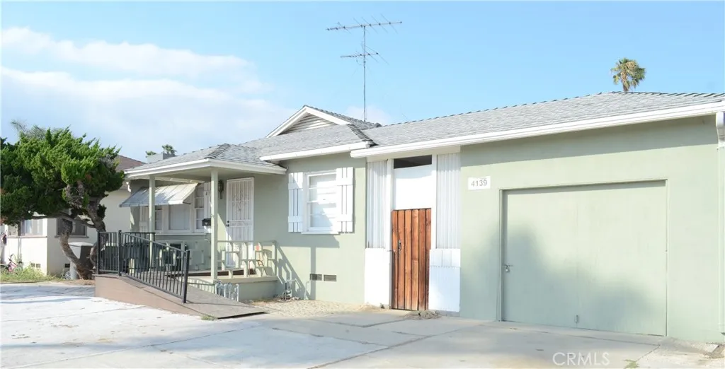 Riverside, CA 92504