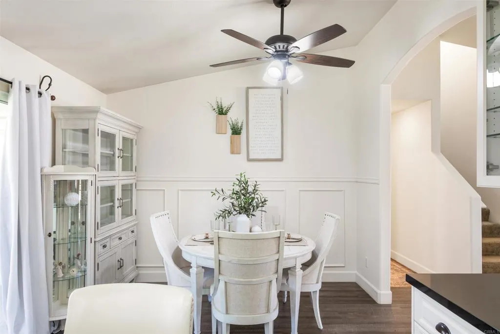https://cdn.realtyfeed.com/cdn/127/306724690/9867f25c20698438ae9f6c52f3097166.webp