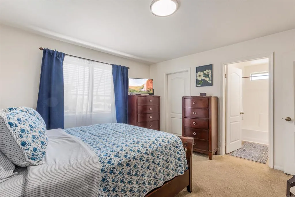https://cdn.realtyfeed.com/cdn/127/306724690/df04b68e44c3c9bb483be0756c3bc1a1.webp