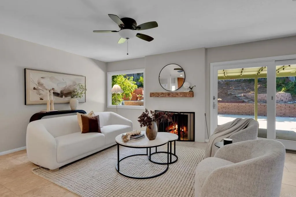 https://cdn.realtyfeed.com/cdn/127/306724695/11d53a9c4679ad5d8a948f77227eb86d.webp