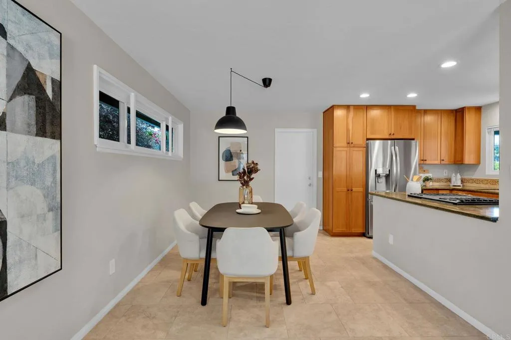 https://cdn.realtyfeed.com/cdn/127/306724695/2b808932e1684ec4a383b0225d96f58a.webp