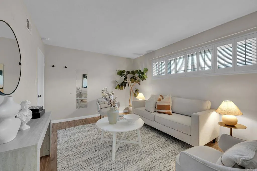https://cdn.realtyfeed.com/cdn/127/306724695/d486d1bba8efc5a6eb7e0559f56f5199.webp