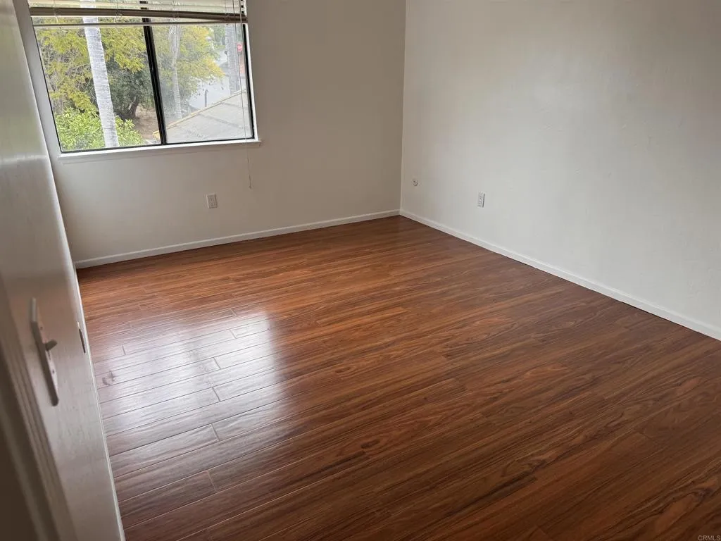 https://cdn.realtyfeed.com/cdn/127/306724734/99c33d8932160a5c5f914fb24cd85b1a.webp