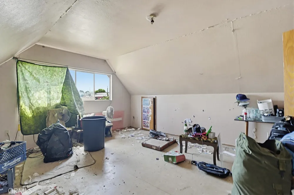 https://cdn.realtyfeed.com/cdn/127/306724748/4eae4549d0e0df2a5595dbe3e8036d8d.webp