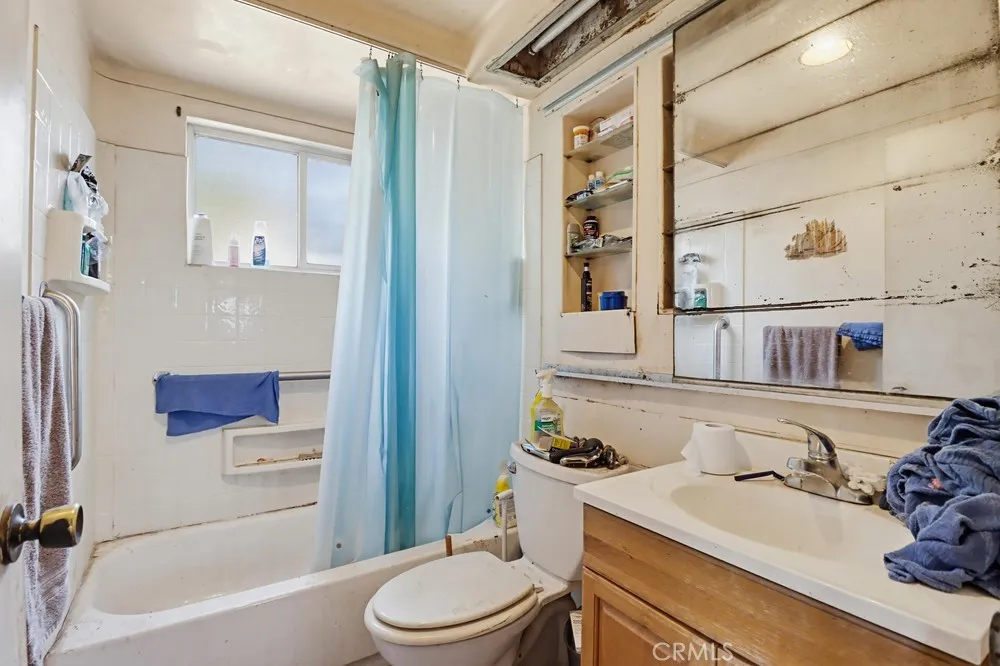 https://cdn.realtyfeed.com/cdn/127/306724748/9a6d1790e415d41911e3f1eb78cb27e0.webp