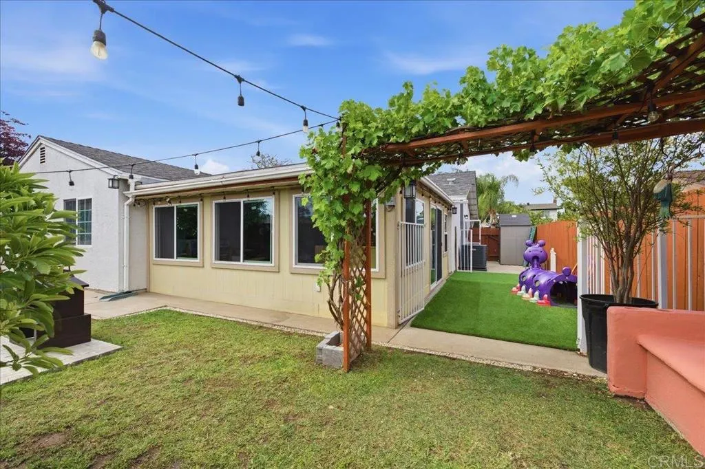 https://cdn.realtyfeed.com/cdn/127/306724750/1660f6b0cd1340721faa77b4a7a47557.webp
