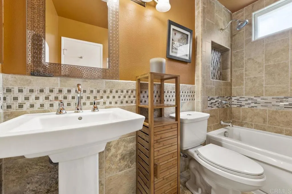 https://cdn.realtyfeed.com/cdn/127/306724750/f7fab9dd0ed420471f534e12379e6af8.webp