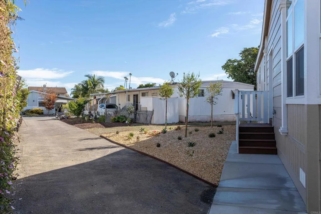 https://cdn.realtyfeed.com/cdn/127/306724799/191699c92926da954388de2b4eaea05d.webp