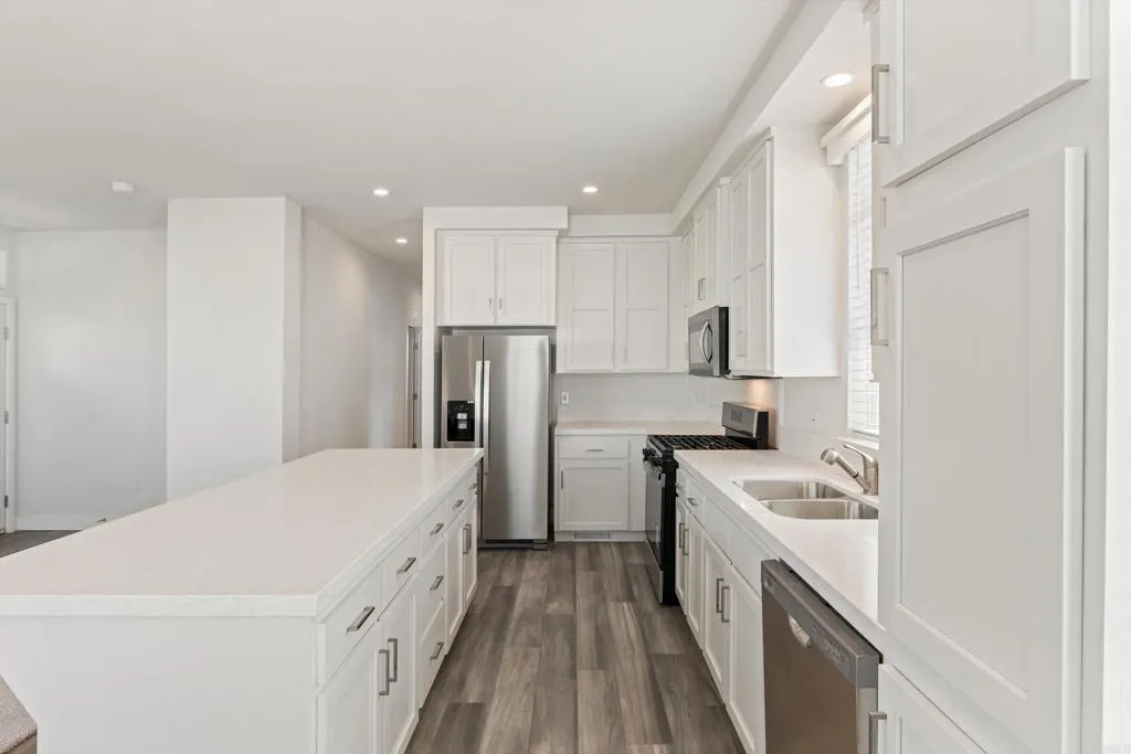 https://cdn.realtyfeed.com/cdn/127/306724799/6be38473b342ccf8f81b090e70d7eb12.webp